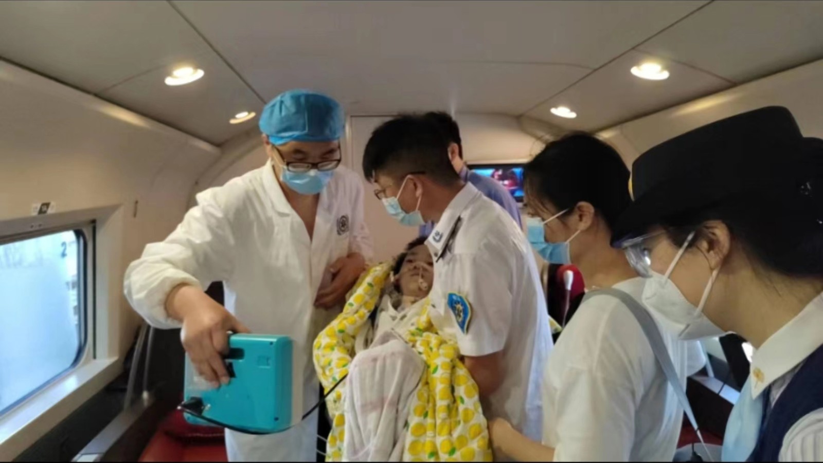 伊犁专业高铁转运