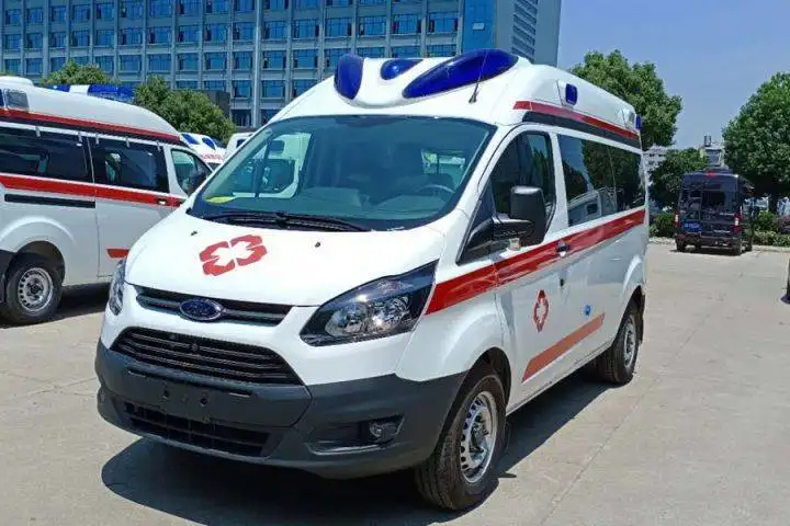 伊犁长途救护车转院